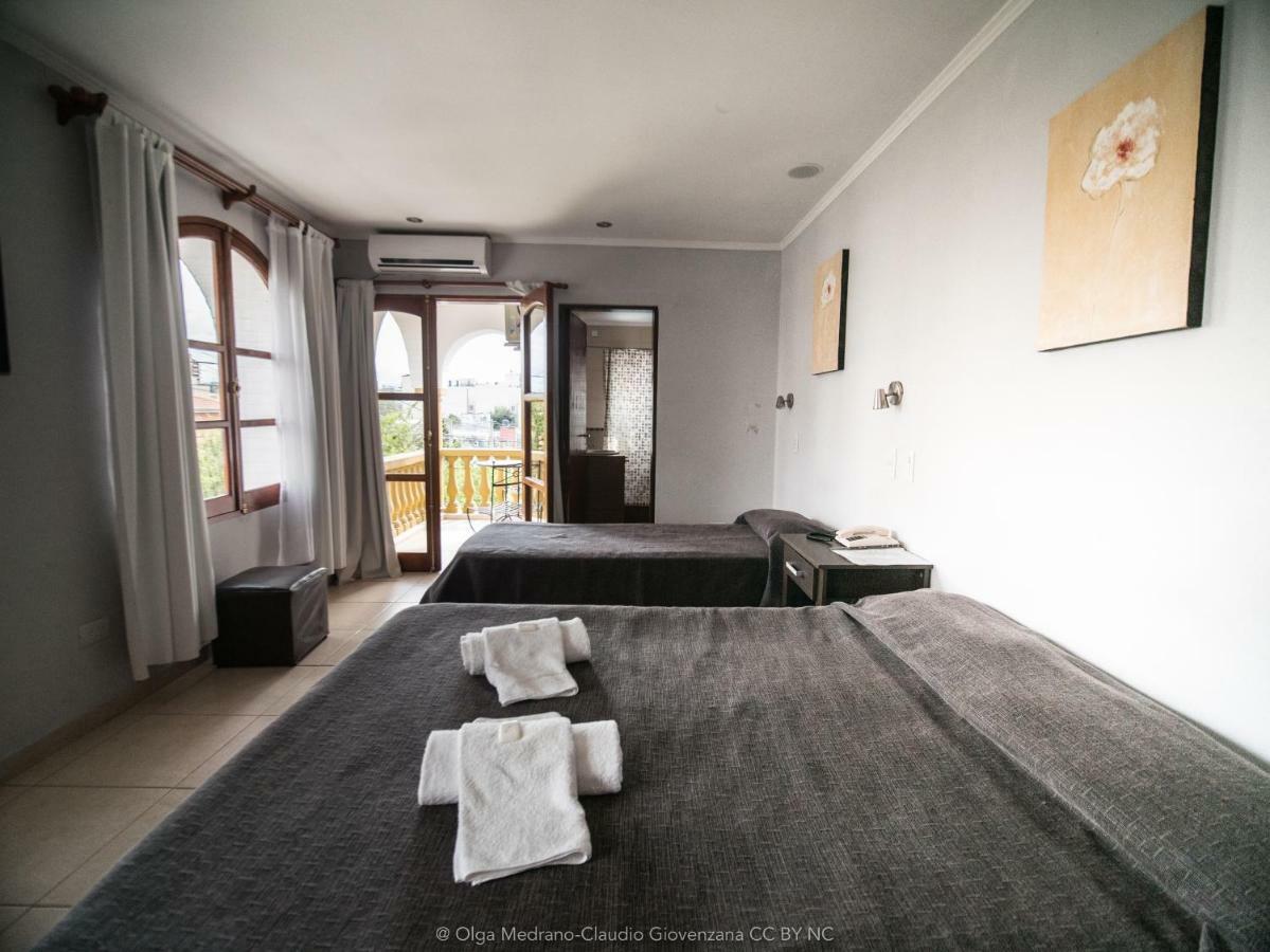 Hotel Maspalomas Villa Carlos Paz Bagian luar foto
