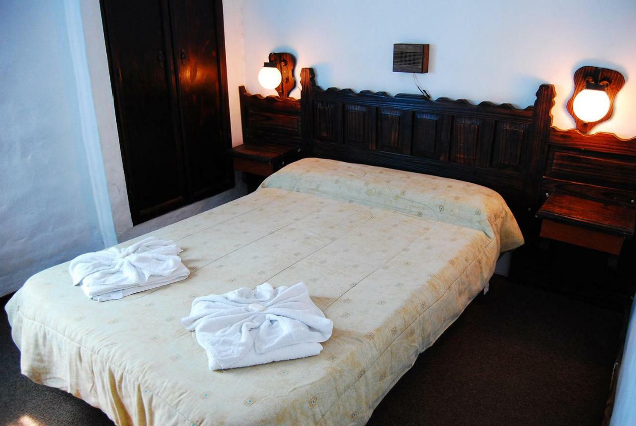 Hotel Maspalomas Villa Carlos Paz Bagian luar foto